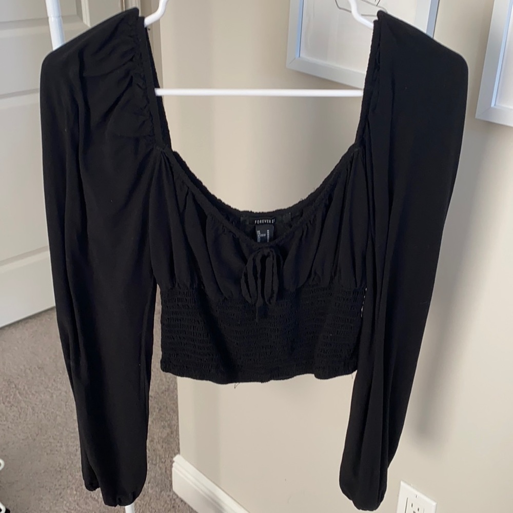 Black shirt